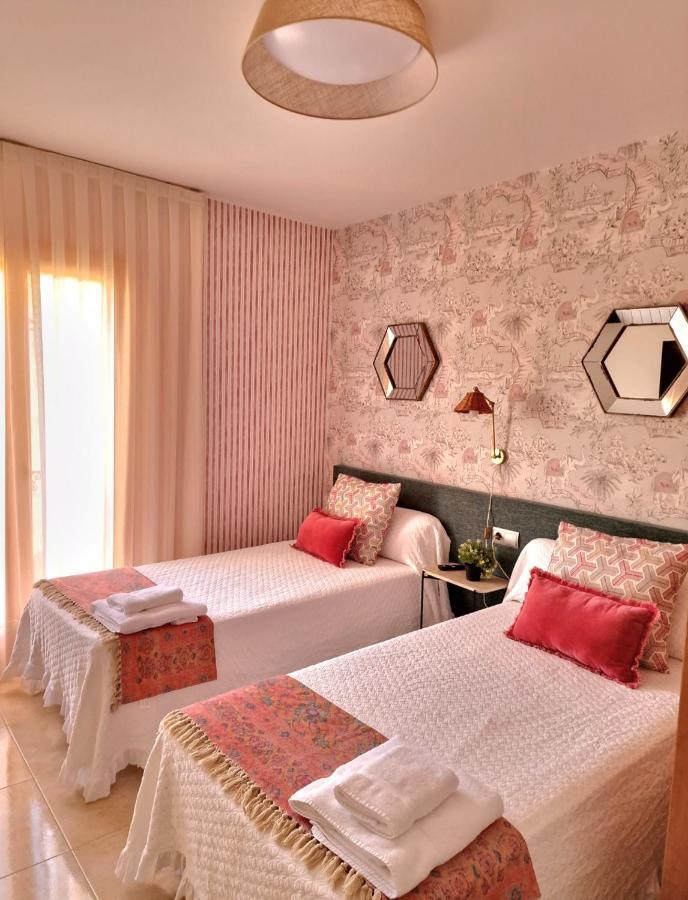 Apartahotel La Chipranera Кастехон-де-Монегрос Экстерьер фото