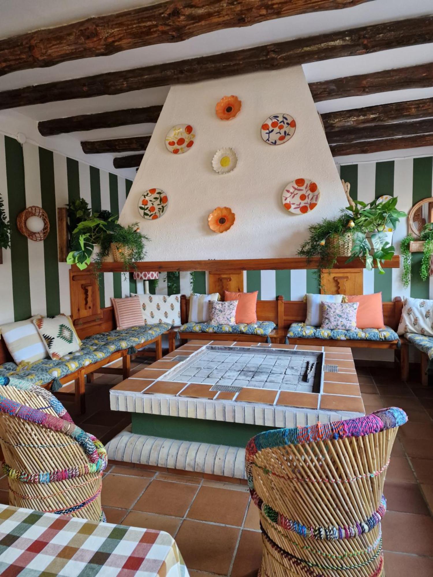 Apartahotel La Chipranera Кастехон-де-Монегрос Экстерьер фото